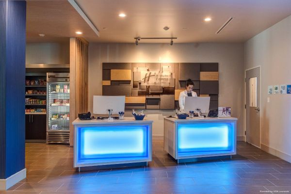 Holiday Inn Express & Suites GATESVILLE - N. FT HOOD (Gatesville)